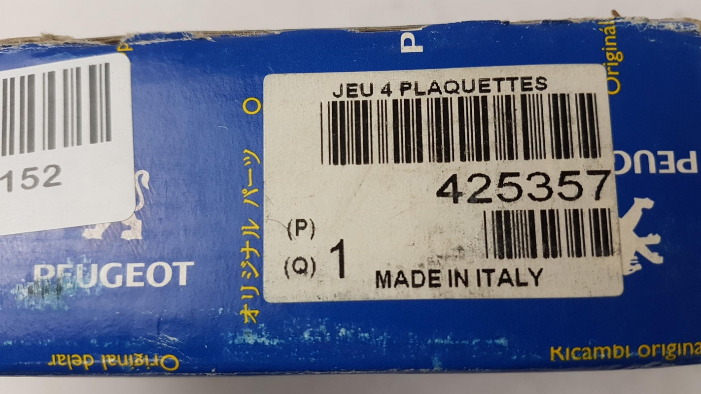 Original CITROEN Jumper II PEUGEOT Boxer Bremsbeläge Satz Vorne 425357