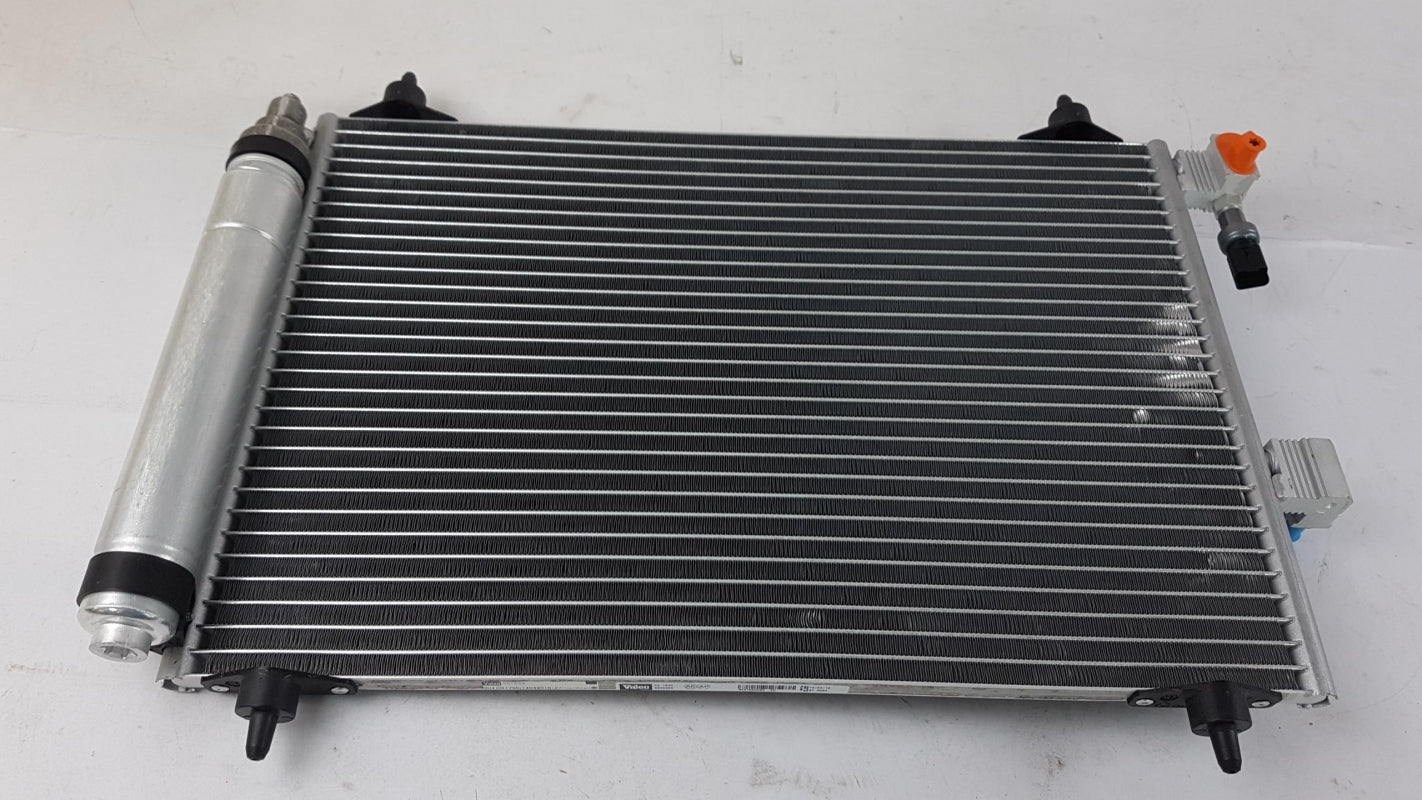 Original OE Peugeot Klimakondensator 6455FX