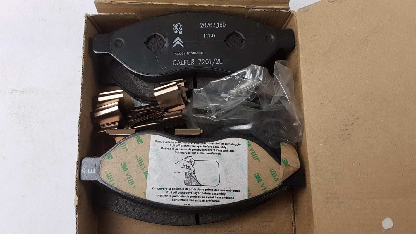 Original CITROEN Jumper II PEUGEOT Boxer brake pads set front 425357 