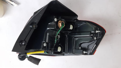 Original OE Peugeot Heckleuchte 1607699280