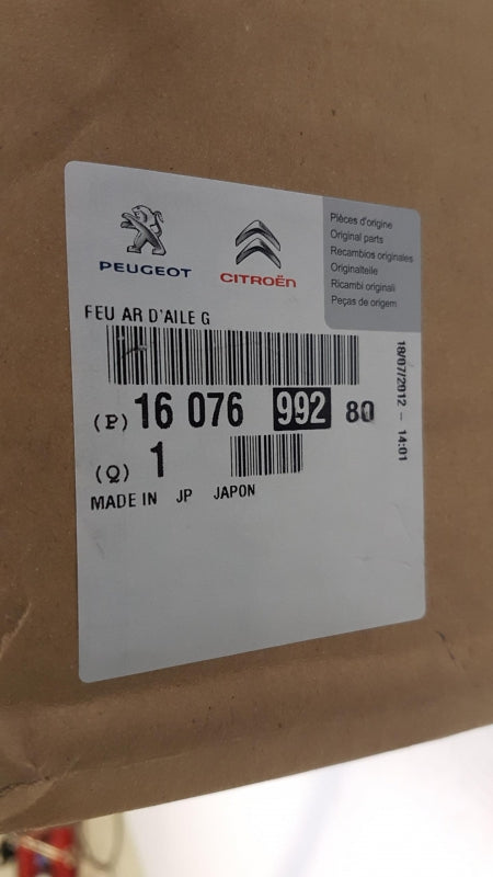 Original OE Peugeot Heckleuchte 1607699280
