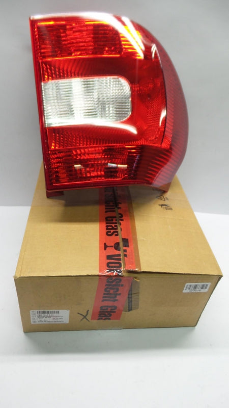 Original SKODA Yeti '10-'13 Schlussleuchte ohne Lampenträger links 5L0945111