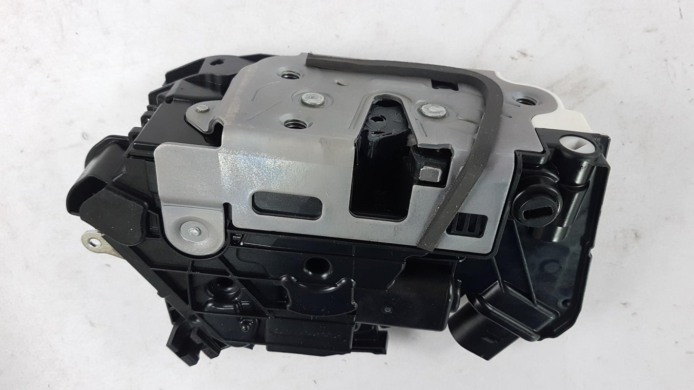 Original OE Volkswagen Türschloss 5N0839015R