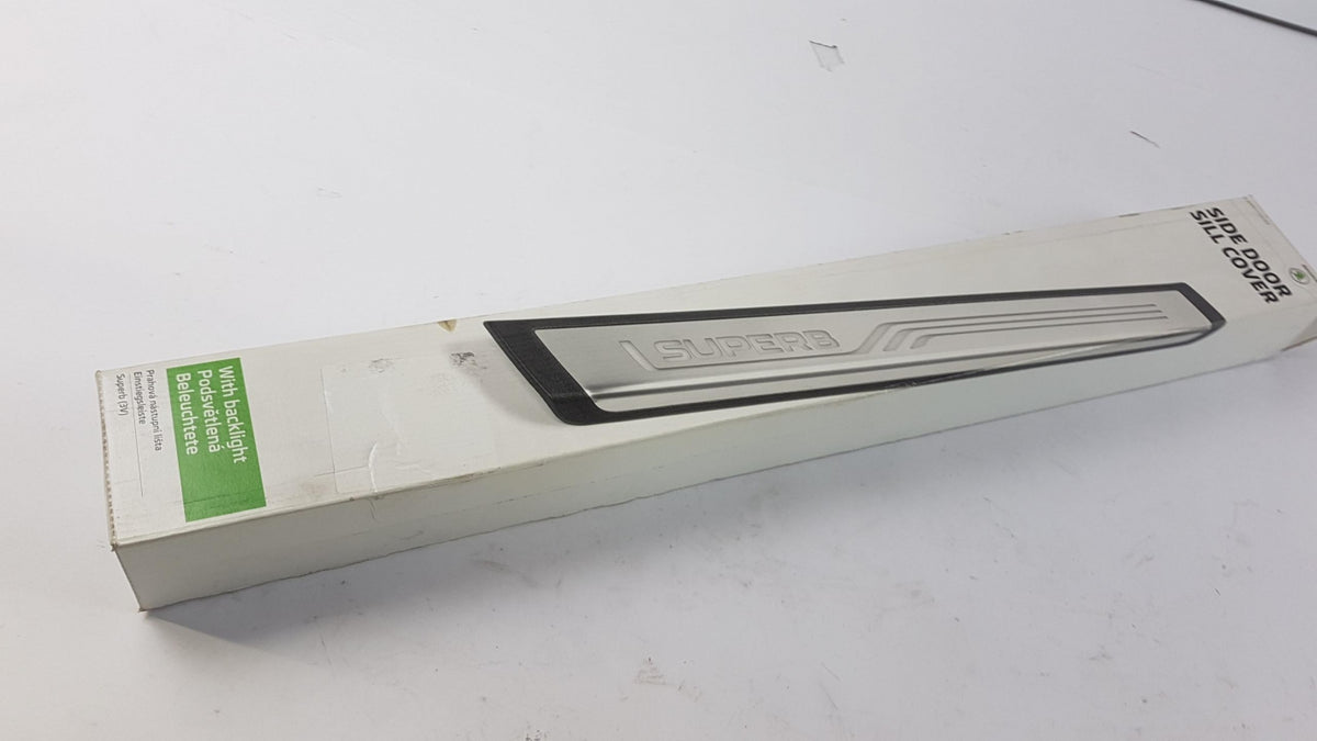 Original OE Volkswagen Einstiegsleisten Satz 3V0071300