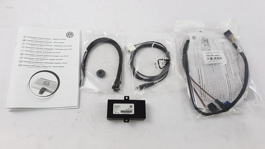 Original OE Volkswagen Multimedia Montagesatz 1K0051444C