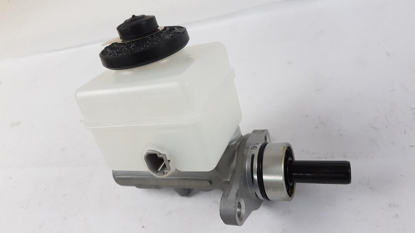 Original OE TOYOTA Hauptbremszylinder 472011A290