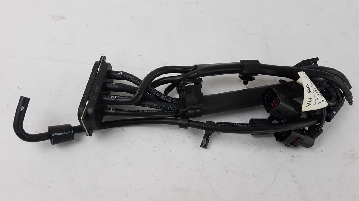 Original OE Volkswagen Druckrohr 03G131051H