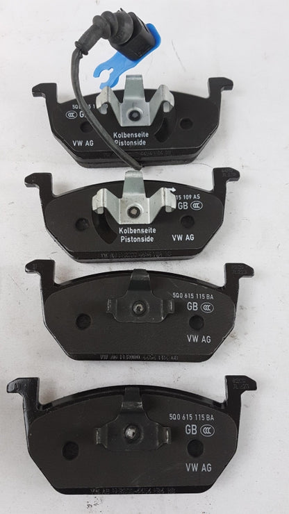 Original AUDI A3 8V VW Golf 7 SEAT Leon Bremsbeläge vorne 5Q0698151T