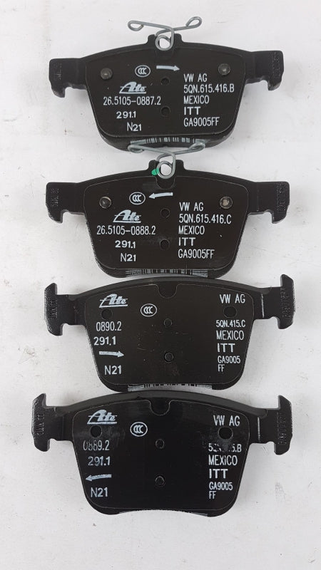 Original OE Volkswagen Bremsbeläge 3Q0698451S