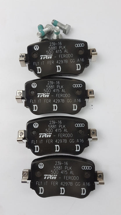 Original AUDI A1 SKODA Octavia III SEAT Leon III Bremsbeläge hinten 5Q0698451F