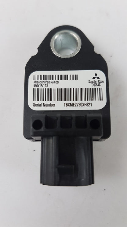 Original OE MITSUBISHI Airbagsensor 8651A143