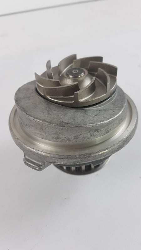 Original OPEL Astra-F Calibra Ascona-C Frontera-A Kadette-E Wasserpumpe 90272361