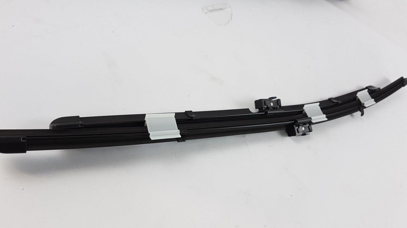 Original OE Volkswagen Wischerblättersatz (2st) 4M8998002B