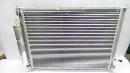 Original RENAULT Clio III Modus 1.5 / 1.6 Benzinmotor Wasserkühler 8200688387
