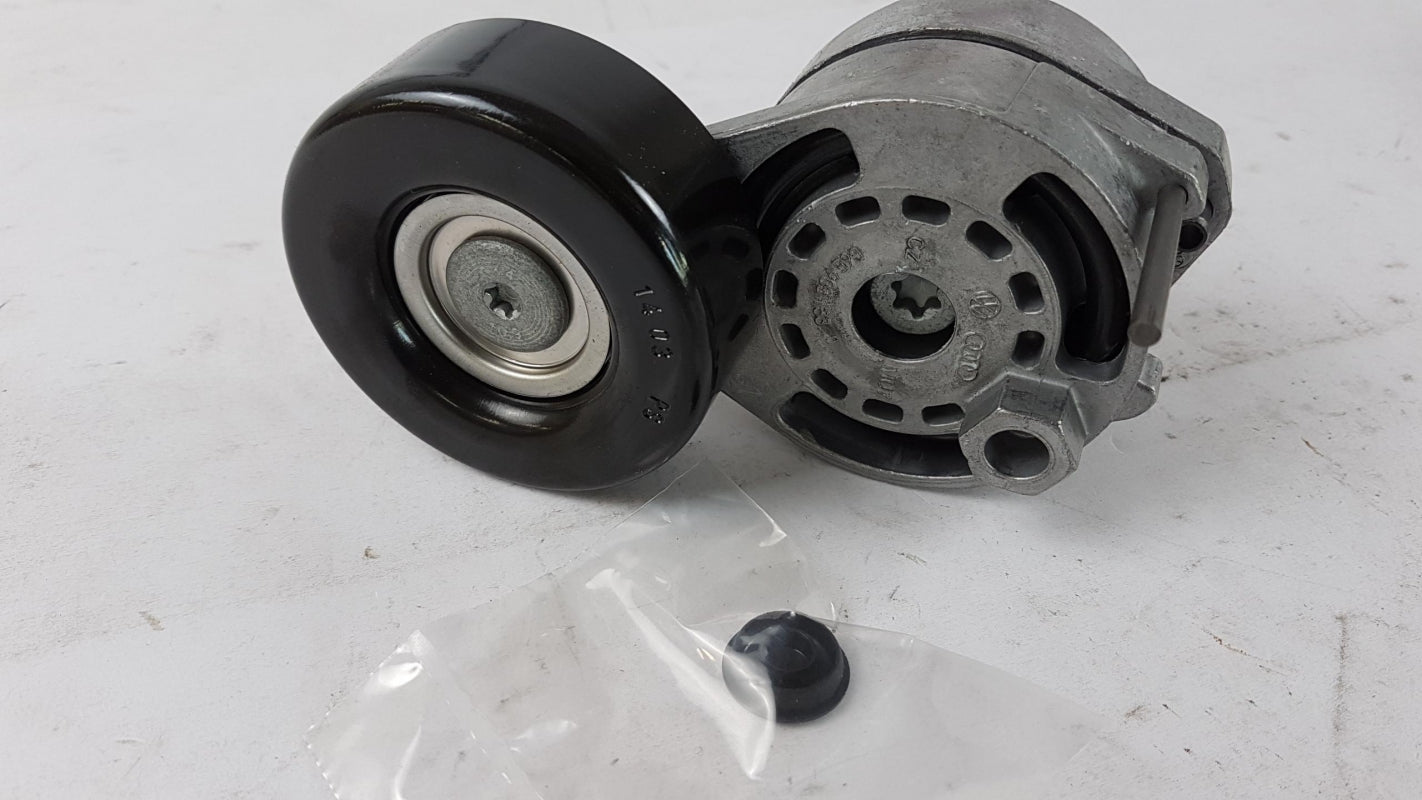 Original OE Volkswagen Riemenspanner 06E903133Q