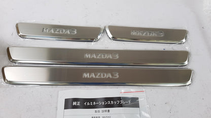 Original MAZDA 3 BP Beleuchtete Einstiegsleisten Satz 4 Stück BDGHV1370