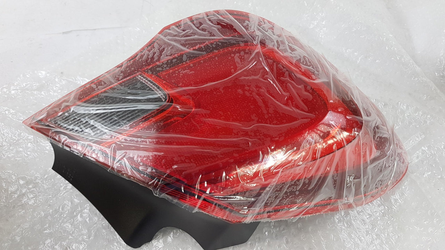 Original OPEL Corsa-E 2014-2019 Heckleuchte Rückleuchte Außen Links 39090650