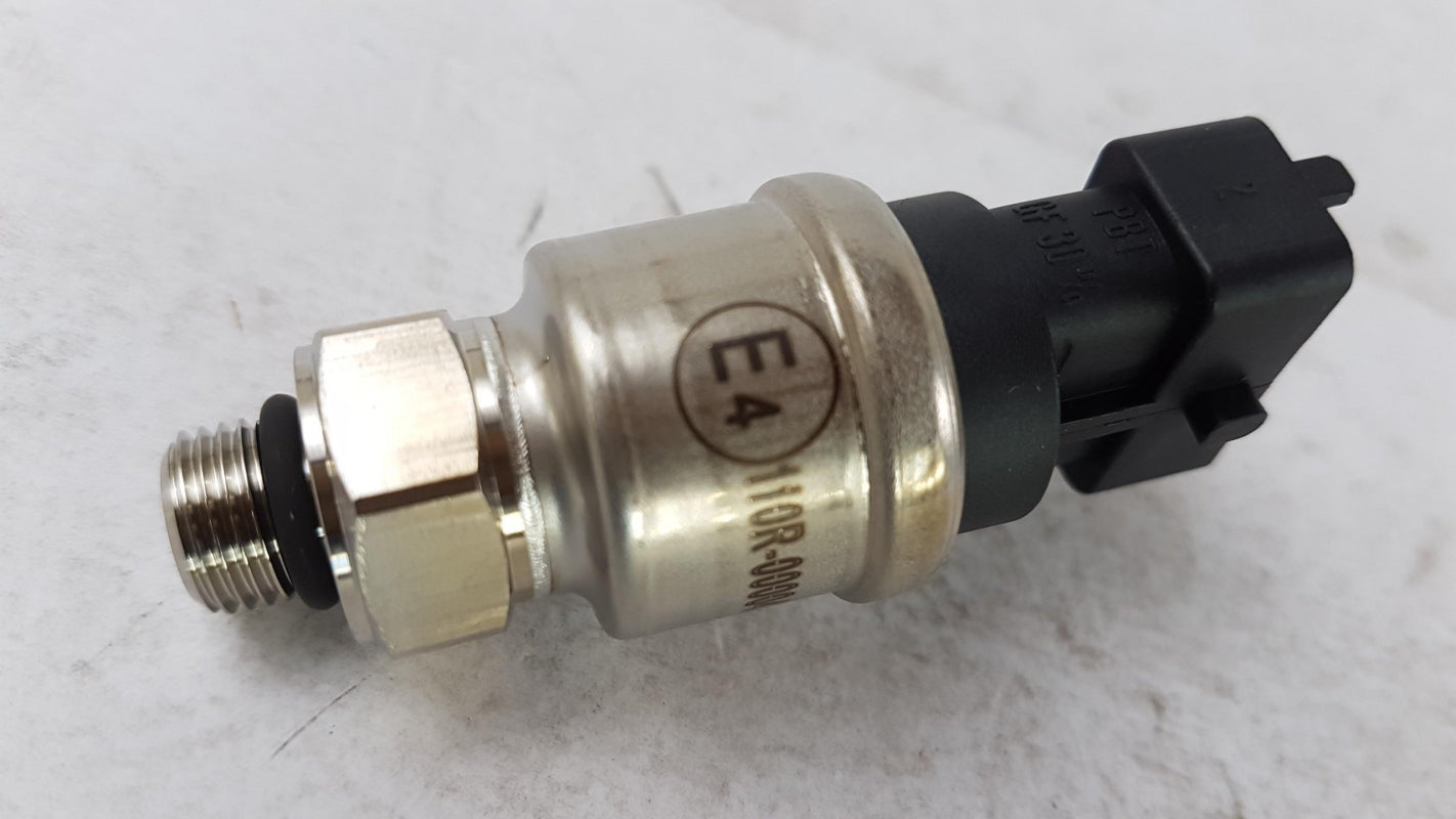 Original MERCEDES-BENZ A W168 C W203 E W211 Kraftstoffdruck Sensor A0051533128