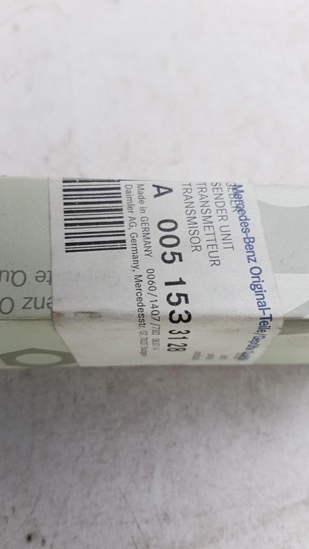 Original MERCEDES-BENZ A W168 C W203 E W211 Kraftstoffdruck Sensor A0051533128