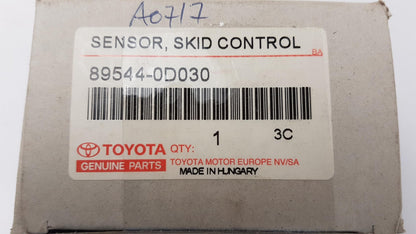 Original TOYOTA Yaris 05-11 Raddrehzahlsensor hinten links 895440D030
