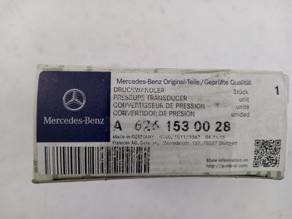 Original OE MERCEDES-BENZ Druckwandler A6261530028