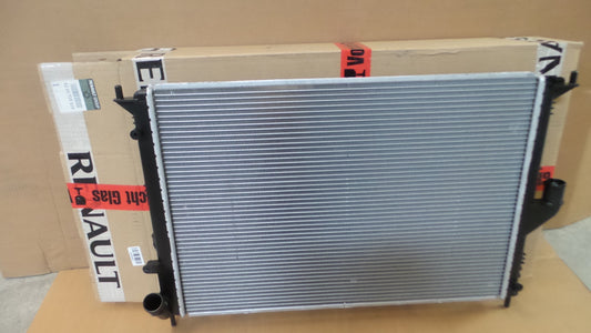 Original OE RENAULT Wasserkühler 8200735039