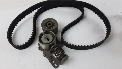 Original OE Peugeot Zahnriemensatz 0831R0