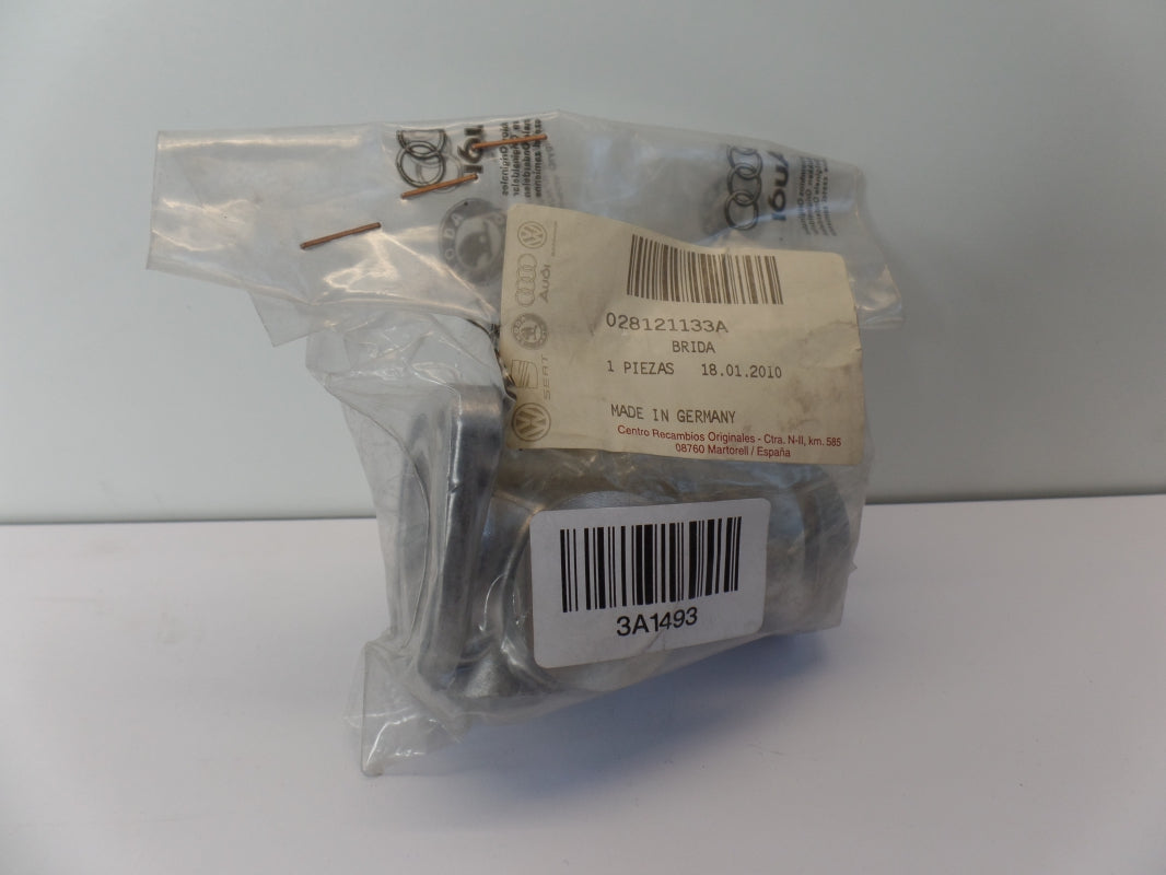Original AUDI 80 Kühlwasserflansch Wasserflansch aluminium 028121133A