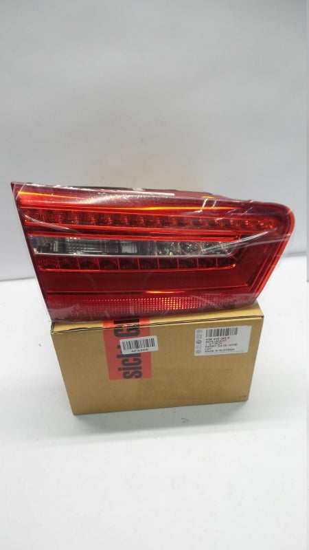 Original Audi A6 Avant Rückleuchten Heckleuchte links 4G9945093B