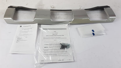 Original MITSUBISHI ASX 2020-2023 Frontstyling silber MZ576764EX