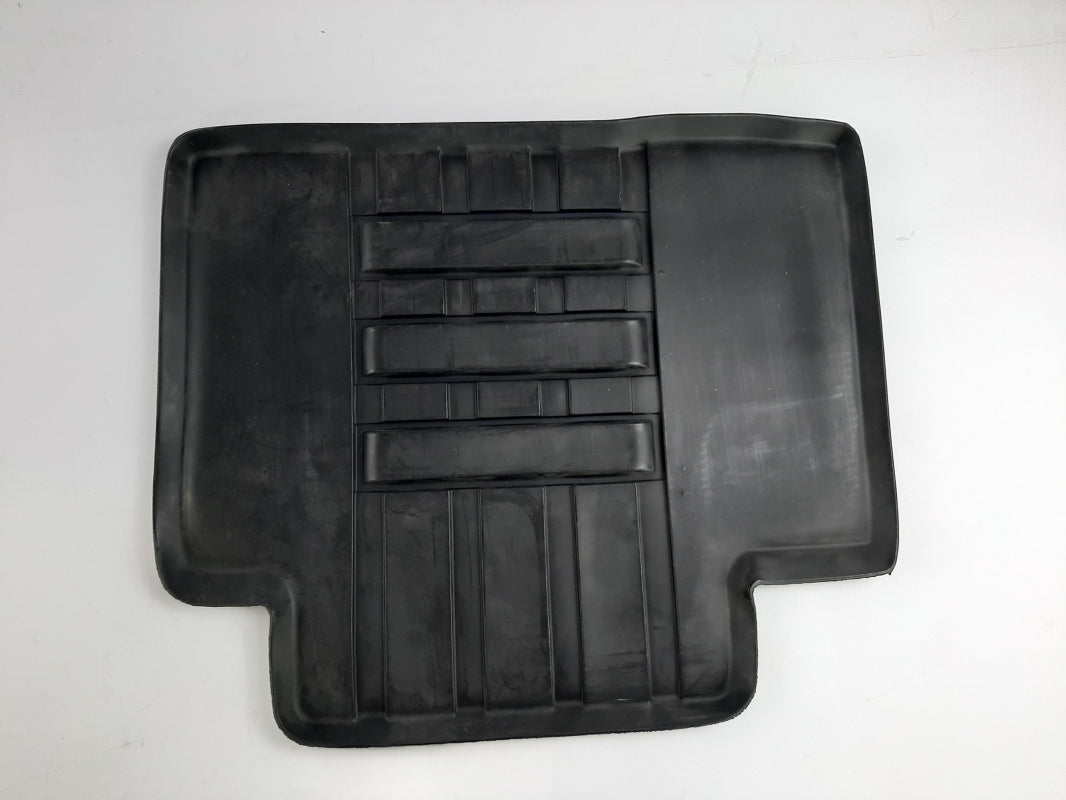 Original OE NISSAN Fußmattensatz KE7484B089