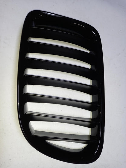 Original BMW X1 E84 Kühlergrill Ziergitter M Performance Links 51712297585