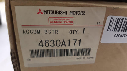 Original MITSUBISHI PAJERO III 1999-2006 Bremskraftverstärker 4630A171
