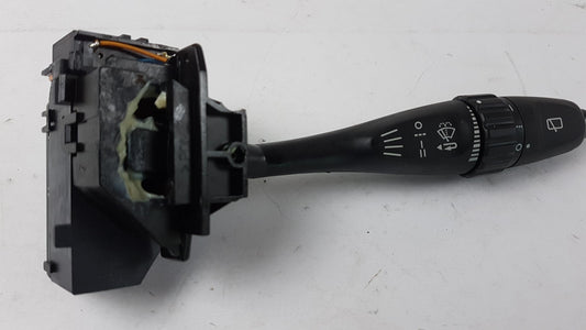 Original MITSUBISHI Carisma 1995-1999 Lenkstockschalter Wischerschalter MR141720