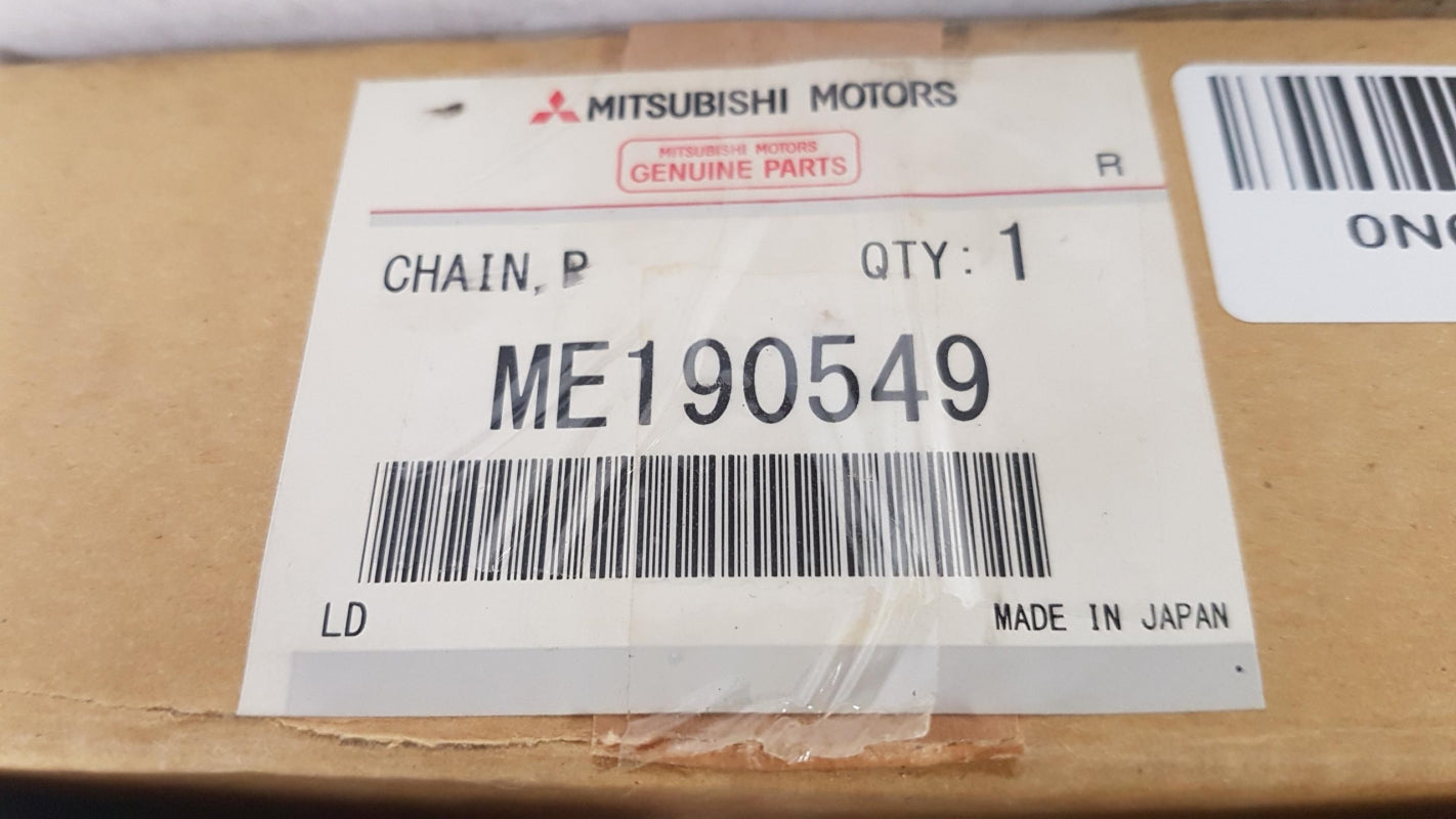 Original OE MITSUBISHI Steuerkettensatz ME190549