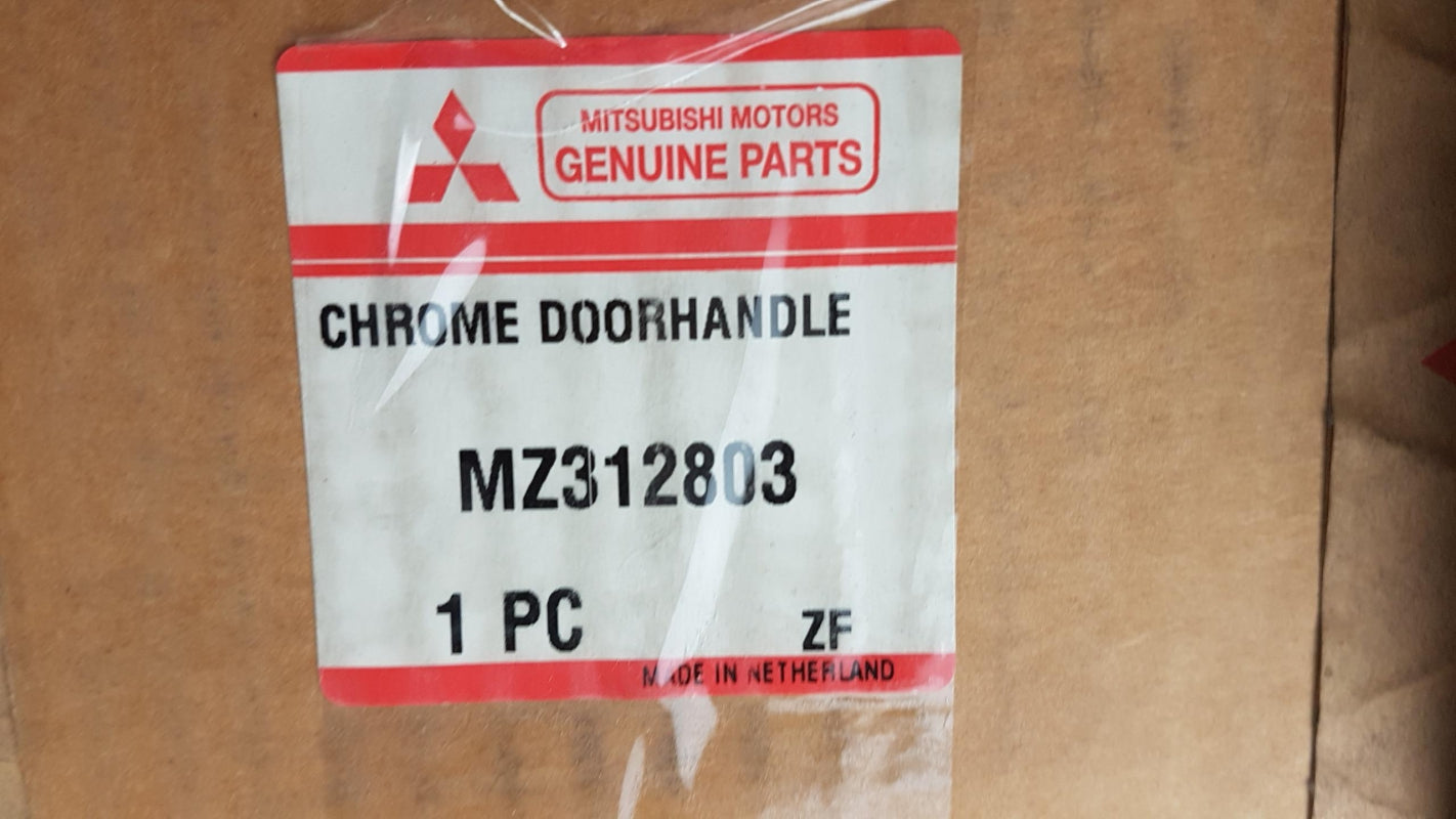 Original OE MITSUBISHI Türgriff MZ312803
