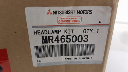 Original OE MITSUBISHI Scheinwerfer MR465003
