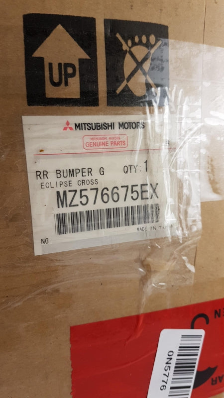 Original MITSUBISHI Eclipse Cross '18-'20 Stoßstangenverzierung hint MZ576675EX