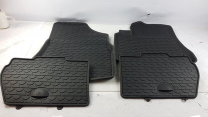Original OE Peugeot Fußmattensatz 1609351080