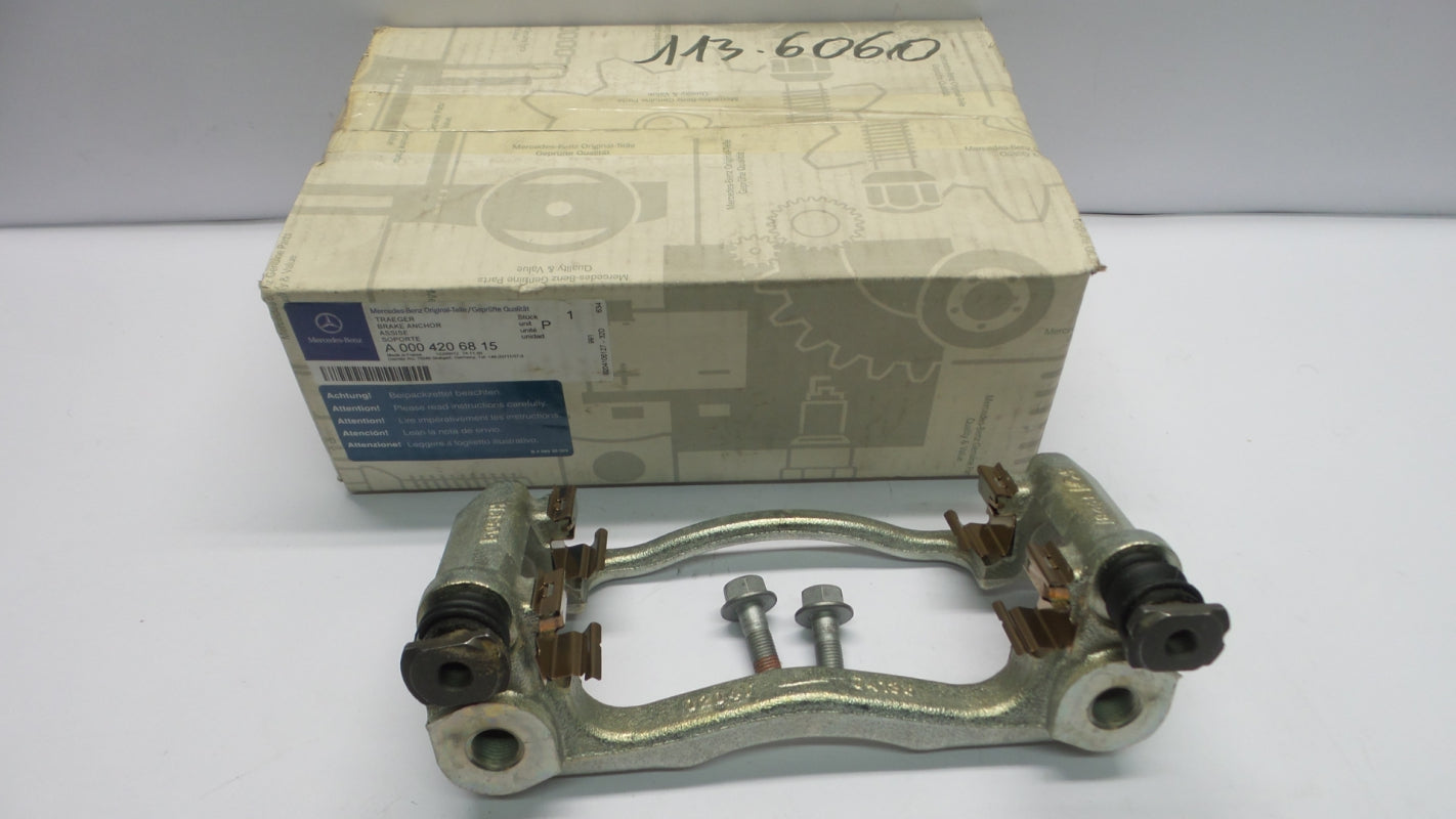 Original MERCEDES-BENZ W906 Sprinter Bremssattel Träger hinten recht A0004206815