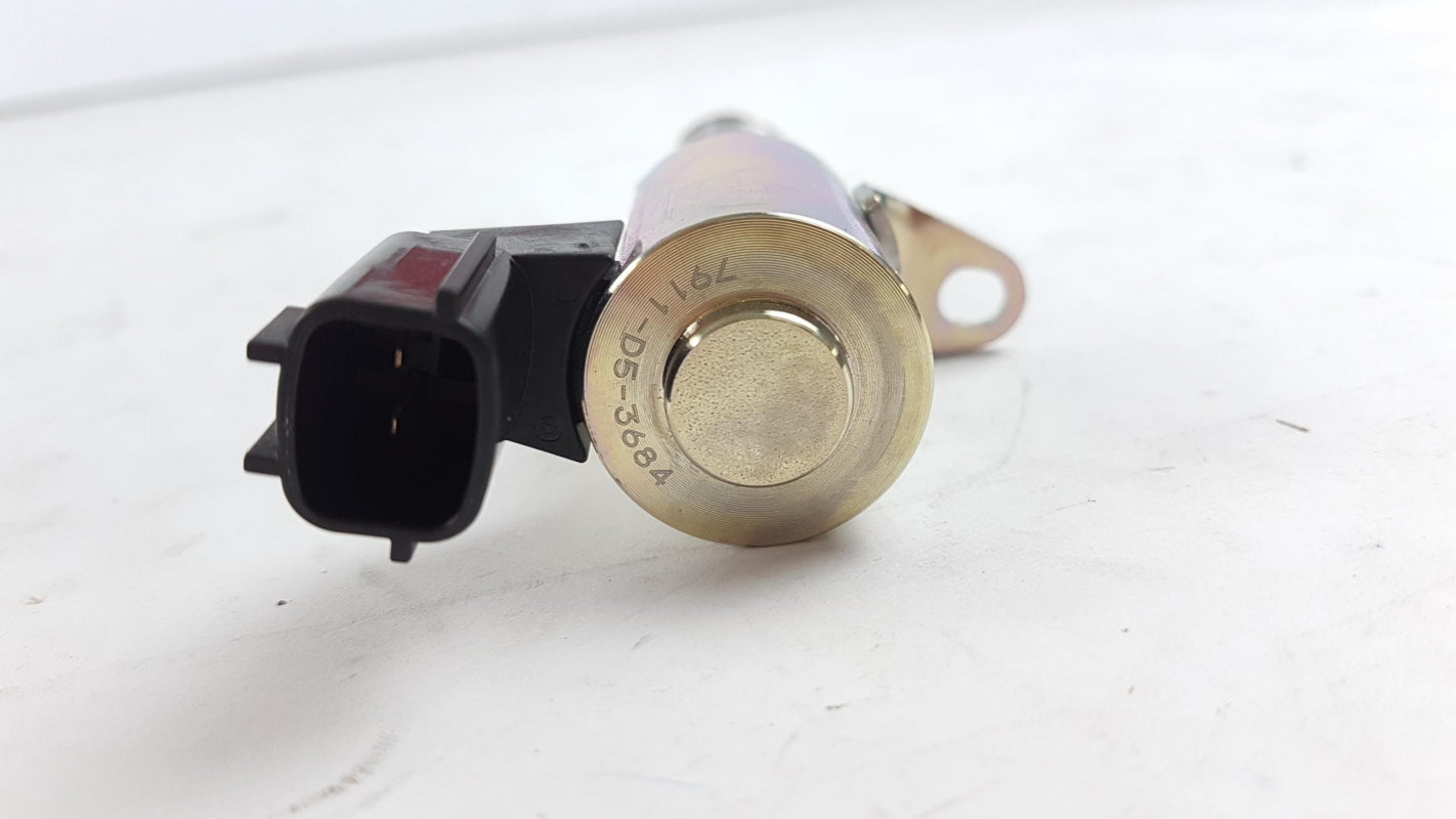 Original OE NISSAN Nockenwellenverstellung Steuerventil 23796ED00D