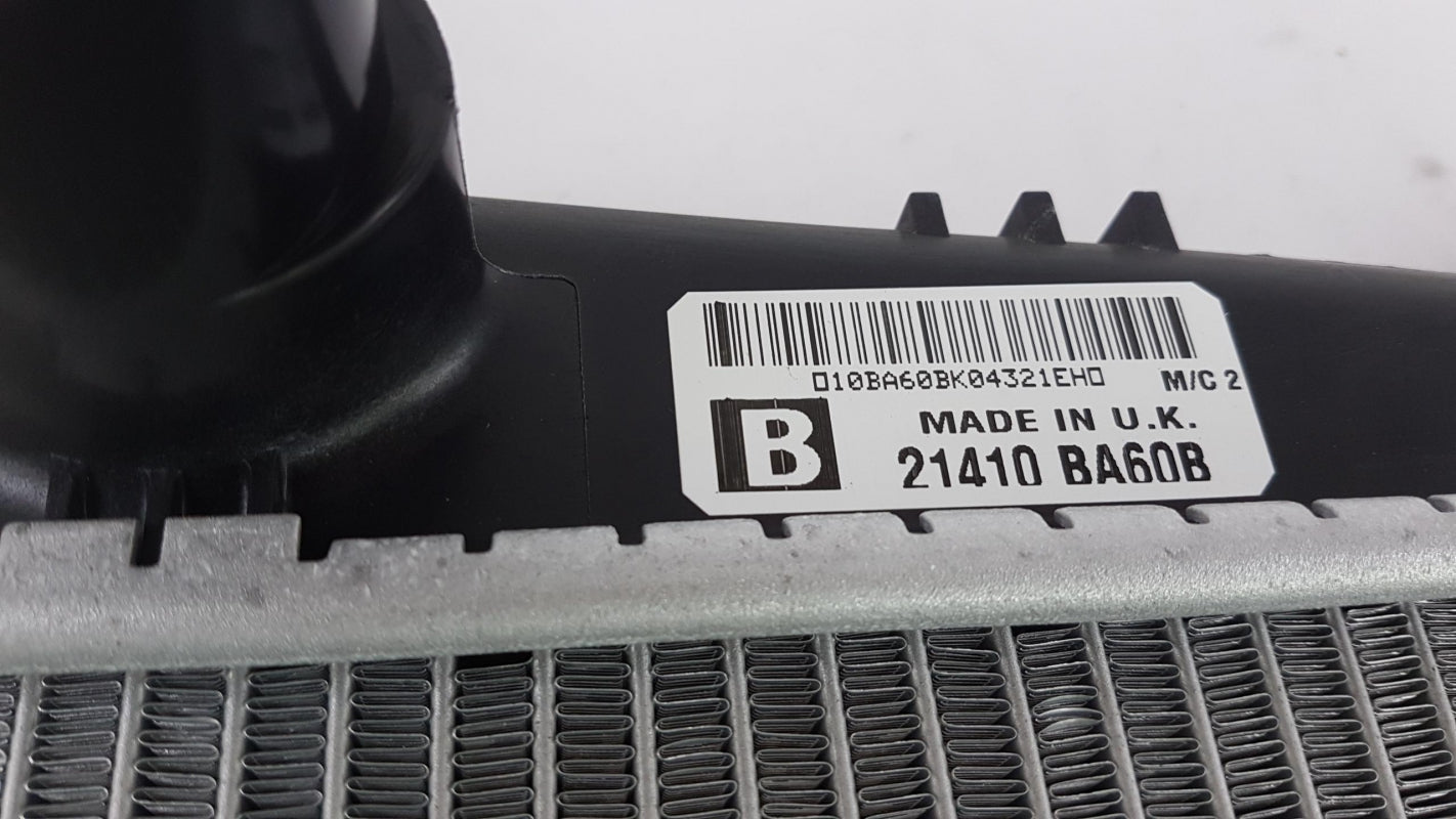 Original OE NISSAN Wasserkühler 21410BA60B