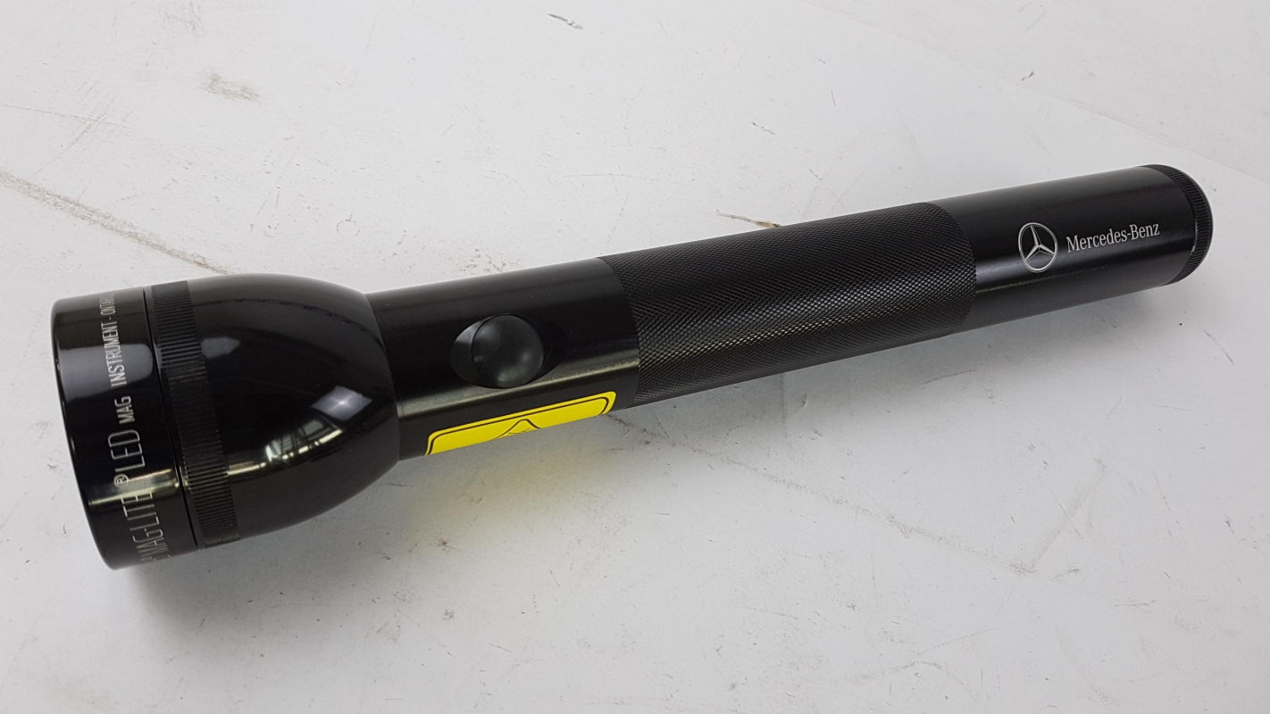 Original OE MERCEDES-BENZ Taschenlampe B66952901