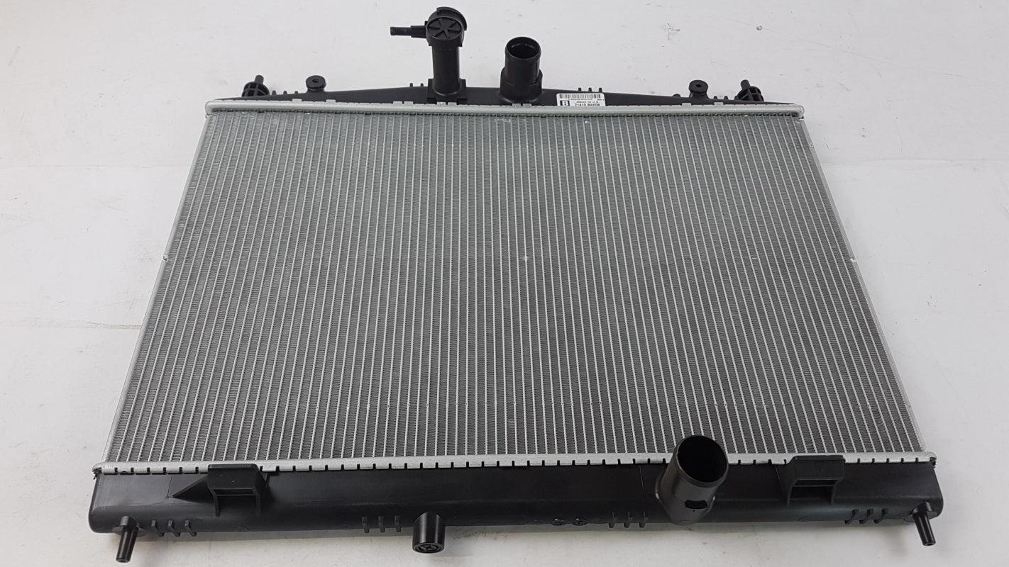 Original OE NISSAN Wasserkühler 21410BA60B