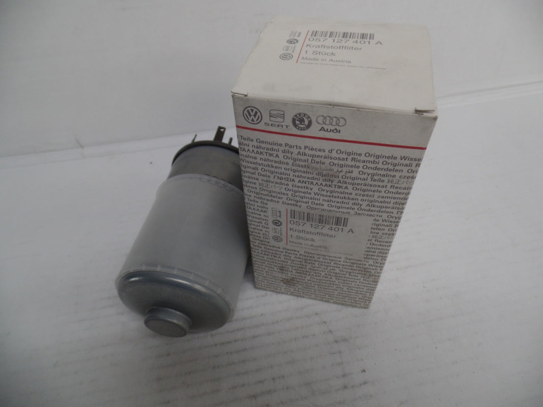 Original AUDI A4 A6 A8 VW Passat Kraftstofffilter benzin 057127401A