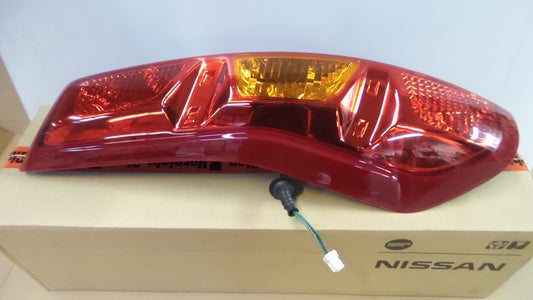 Original NISSAN X-Trail '09-'14 Heckleuchte Rücklicht links 26555JG00B