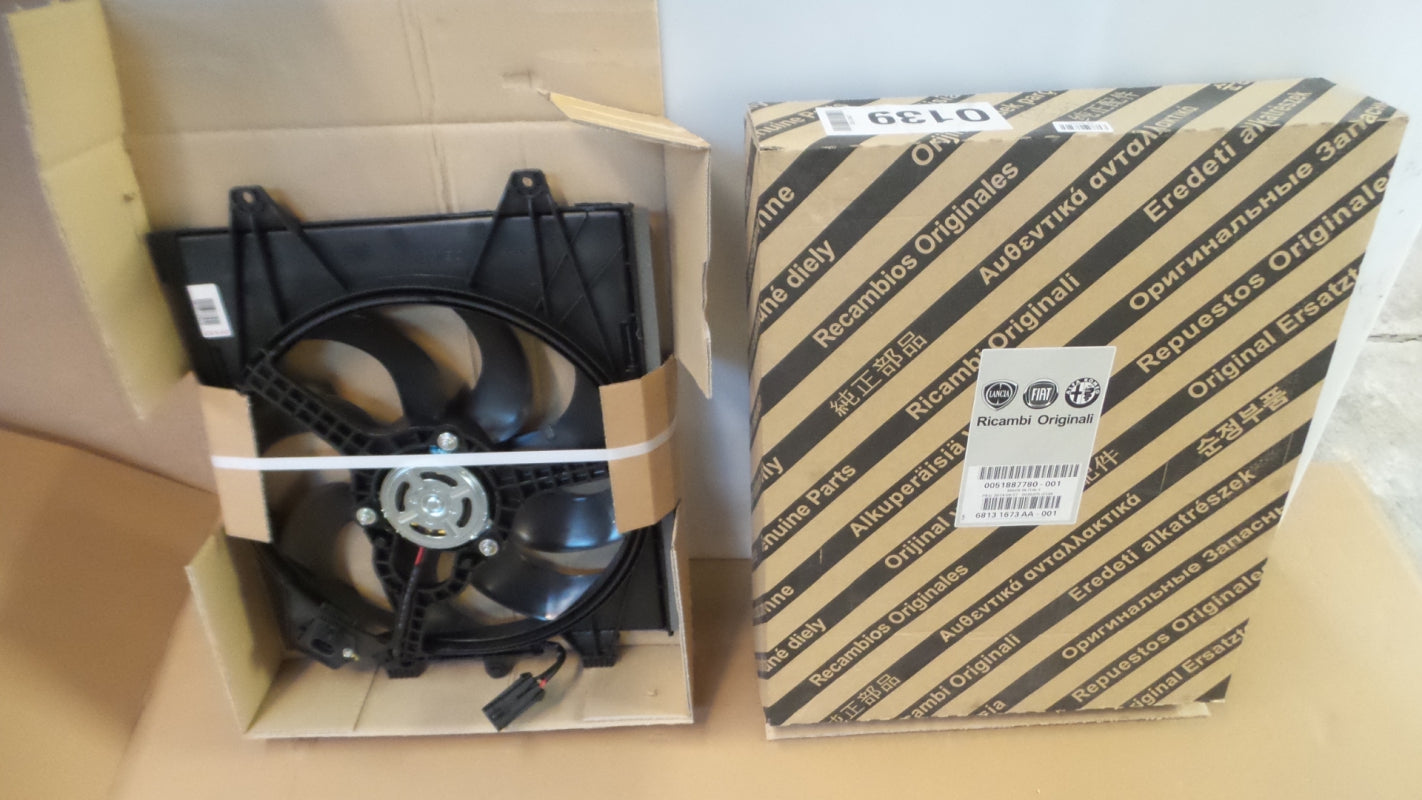 Original FIAT 500 Nuovo Motorkühlung Lüfter mit Widerstand 51887780