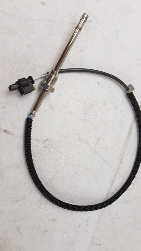 Original OE MERCEDES-BENZ Abgastemperaturgeber A0009058804