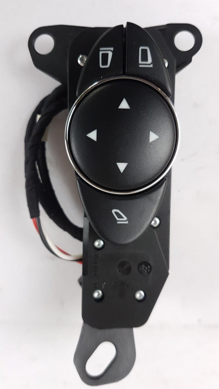 Original OE MERCEDES-BENZ Spiegelverstellung Schalter A21182161797C45