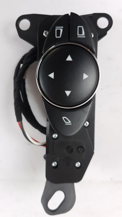 Original OE MERCEDES-BENZ Spiegelverstellung Schalter A21182161797C45